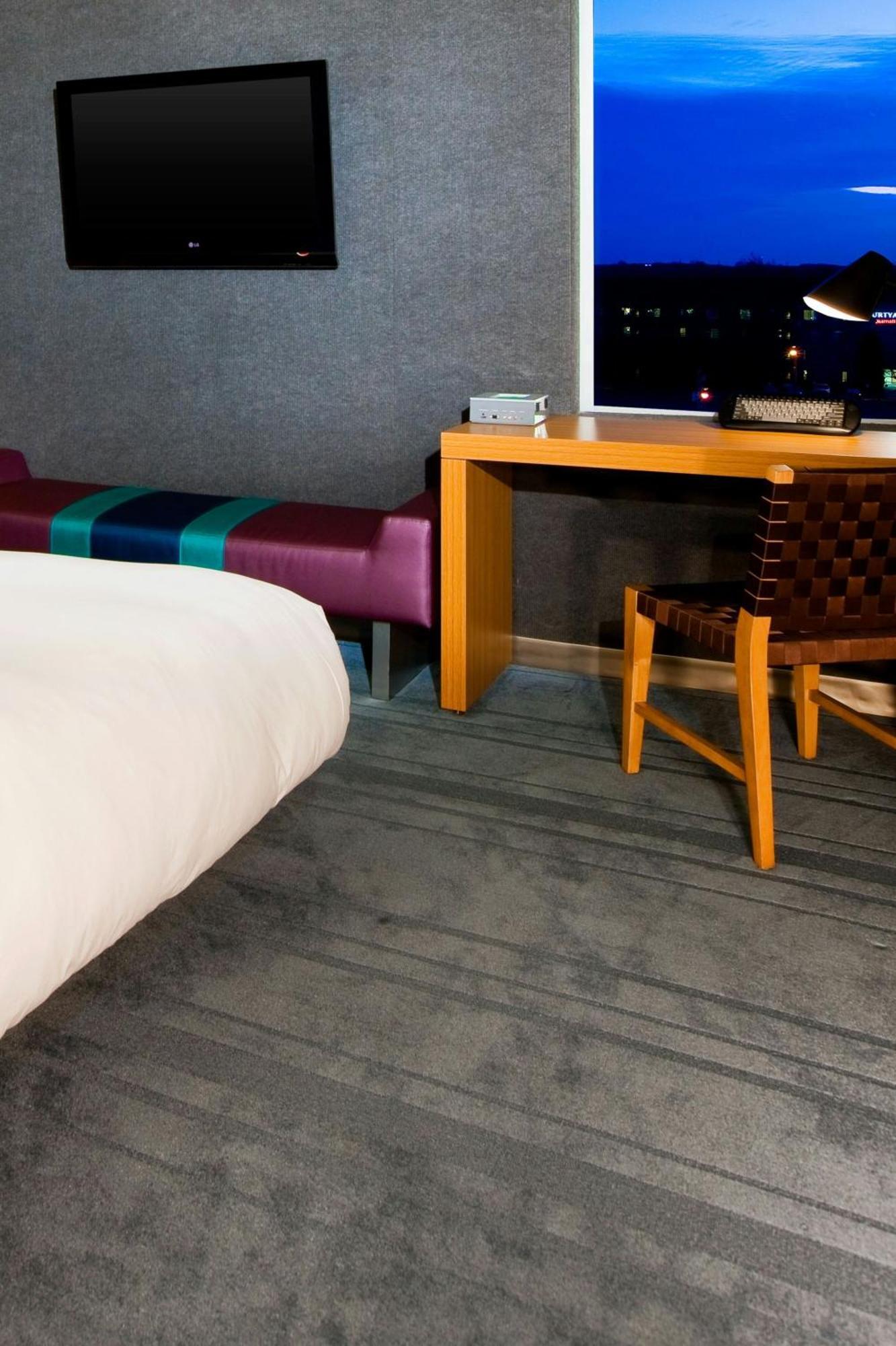 Hotel Aloft Mount Laurel Exterior foto